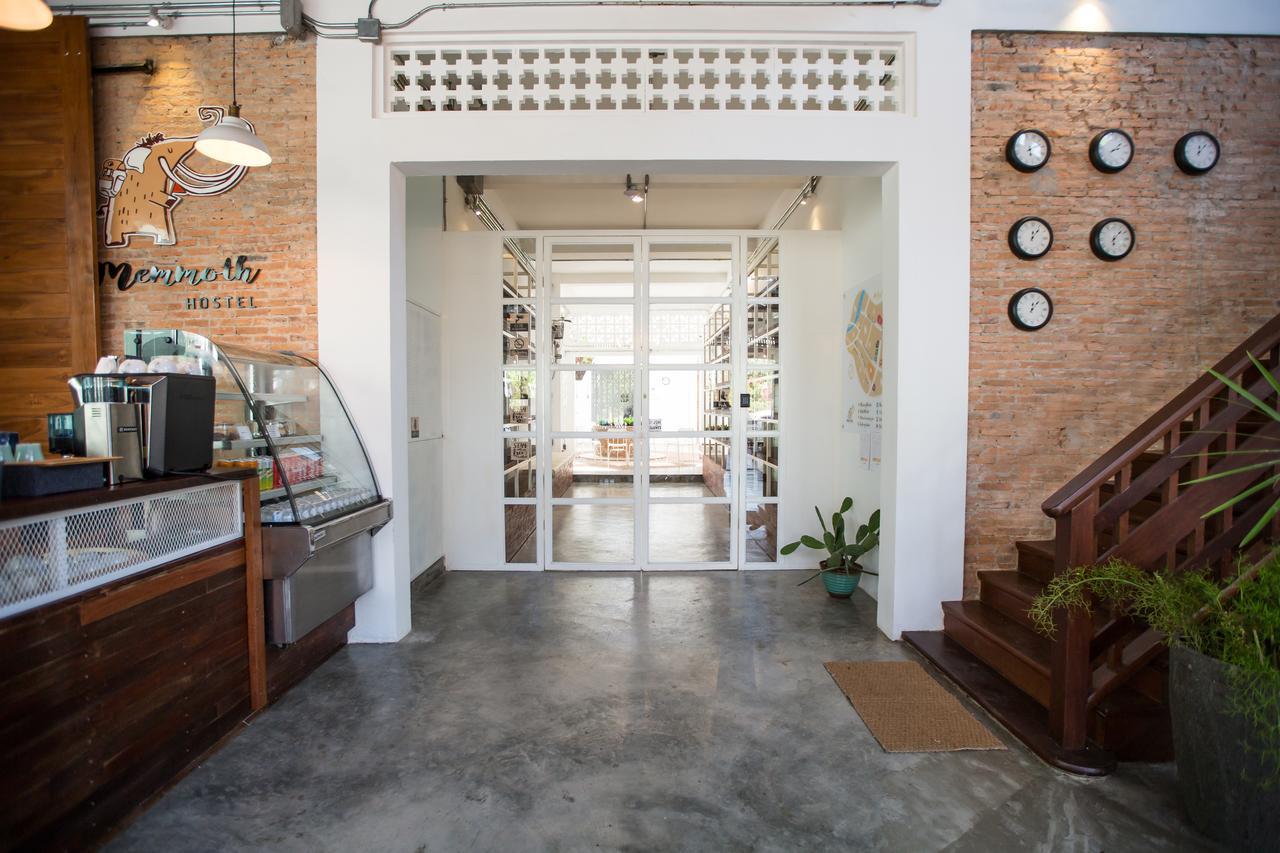 Memmoth Hostel In Lampang Exterior foto